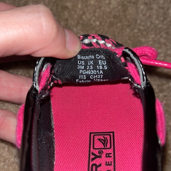 Pink sparkly zebra little girls Sparrys - Picture 4 of 4